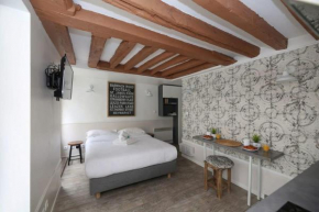 Studio parisien 20m2 en face du musee Grevin - 2P - FLAT-GUEST
